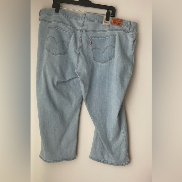 Levi’s 311 Shaping Skinny Plus Size Capris 24W - Picture 2 of 10